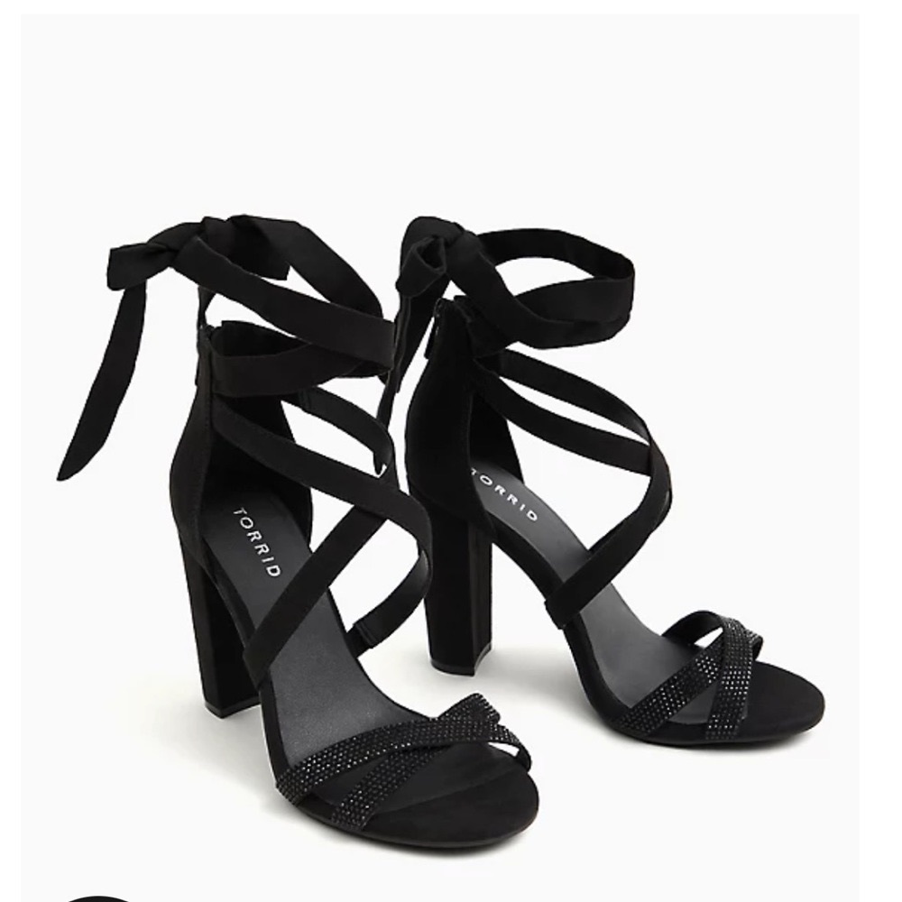 BLACK FAUX SUEDE EMBELLISHED LACE-UP HEEL (WW)